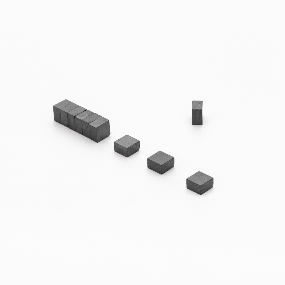 5x5x3mm Y30 BH Uncoated Ferrite Block Magnet