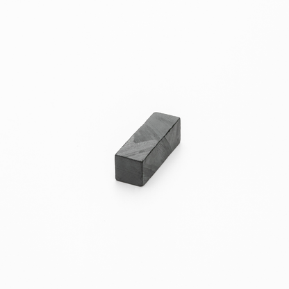 8x8x25mm Y30BH Uncoated Ferrite Block Magnet